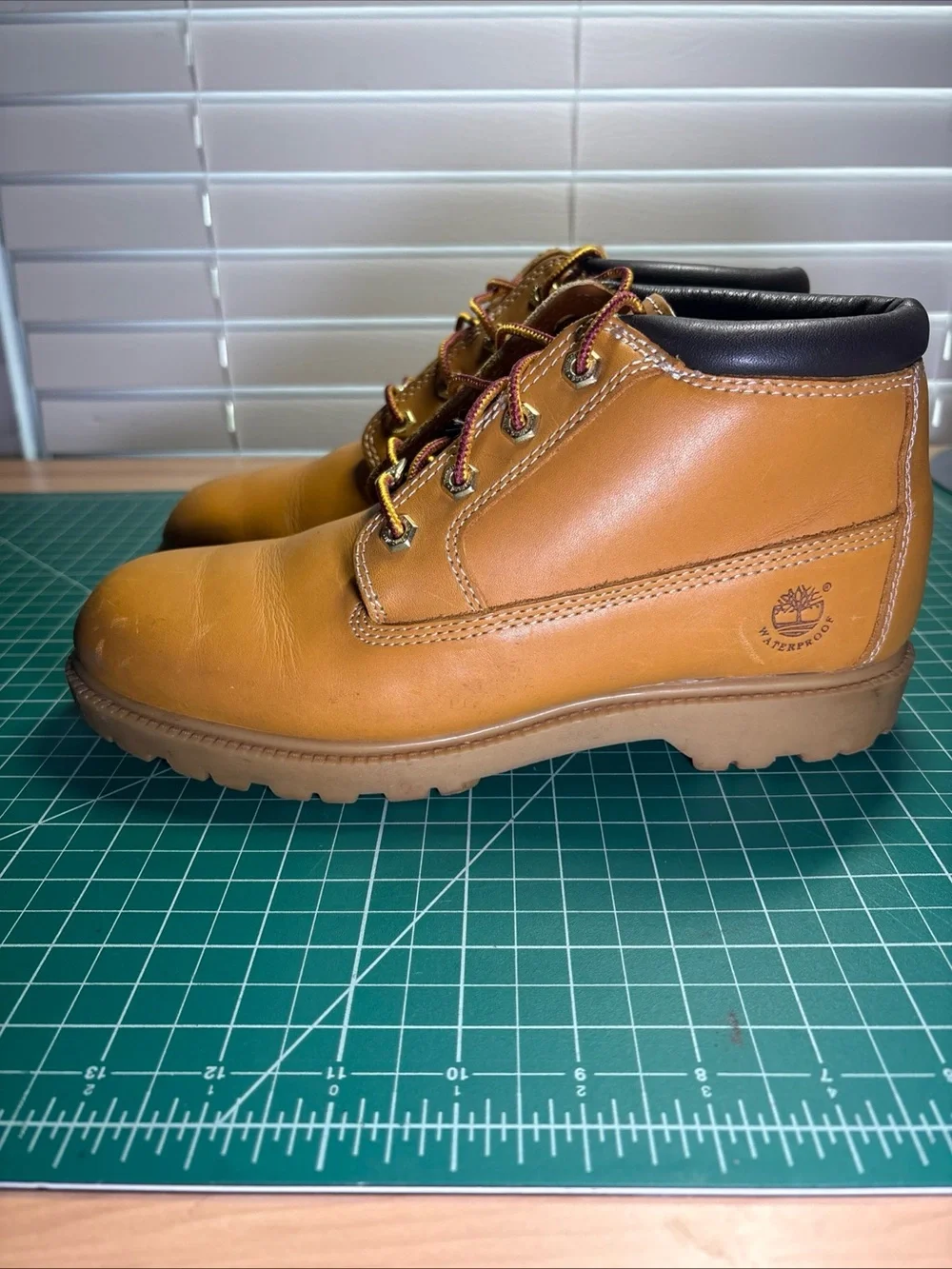 Timberland Women's 9.5W Wheat Leather Waterproof Boots